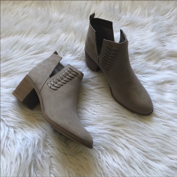 Taupe Braided Suede Ankle Booties Size 7 Women’s - Picture 2 of 8